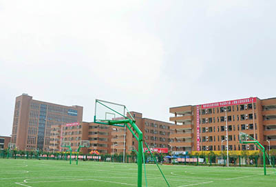 资阳汽修学校