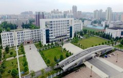 荆门职业技术学院