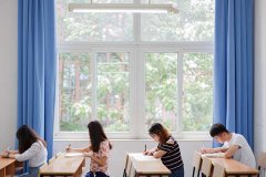 国家统计局等三部分公布13个新职业 计算机类占