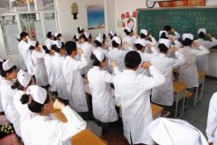助产属于医师还是护理?护理和助产哪个工资更高?