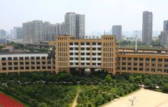 武汉市第二卫生学校2020年招生专业有哪些_学费多少