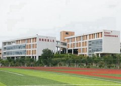 巴音郭楞公办助产学校有哪些
