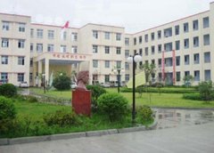 山西商务学校2023年收费标准