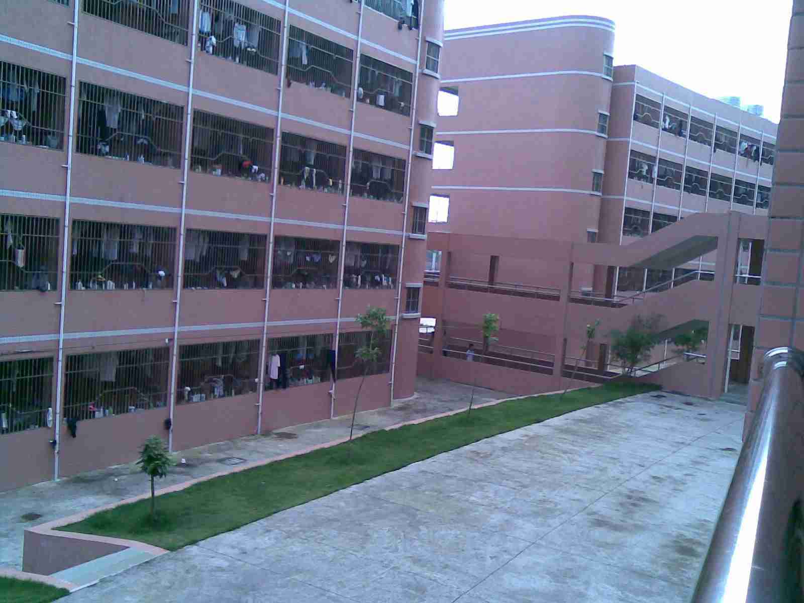 西南民族大学校园环境