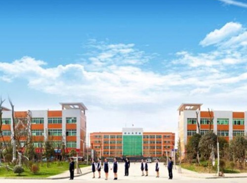 成都3十2学校哪个好 成都3十2学校哪个好