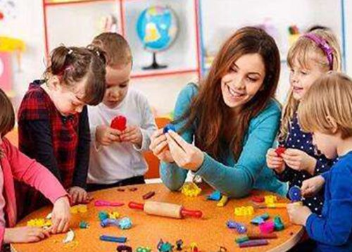 四川省五年制幼教学校 四川省五年制幼教学校