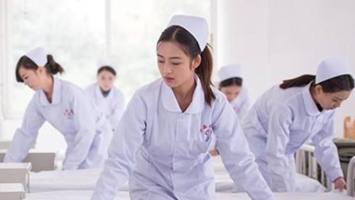 成都市卫生学校什么专业比较好 成都市卫生学校什么专业比较好