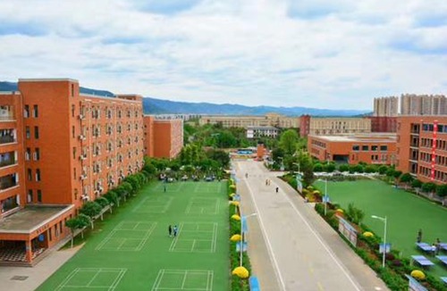 成都三加二学校哪个好 成都三加二学校哪个好