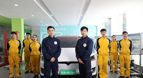 成都职高学什么专业会比较好啊