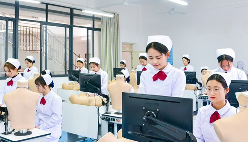 护理1.jpg 护理1.jpg