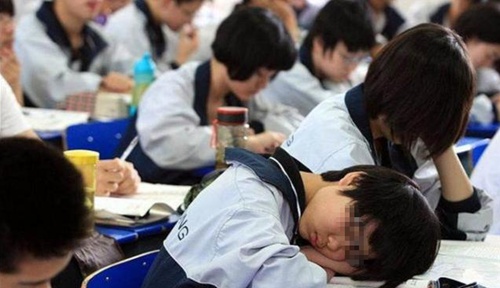 初中生3.jpg 初中生3.jpg