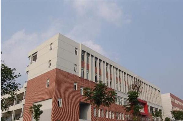 职高6.jpg 职高6.jpg