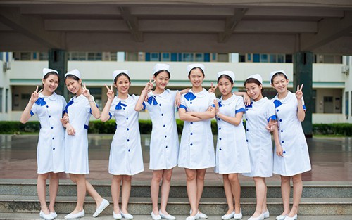 2023年成都中医药大学附属医院针灸学校有哪些专业