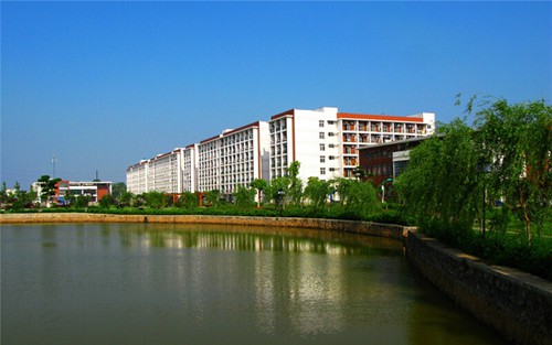 2023年长顺县中等职业学校有哪些专业