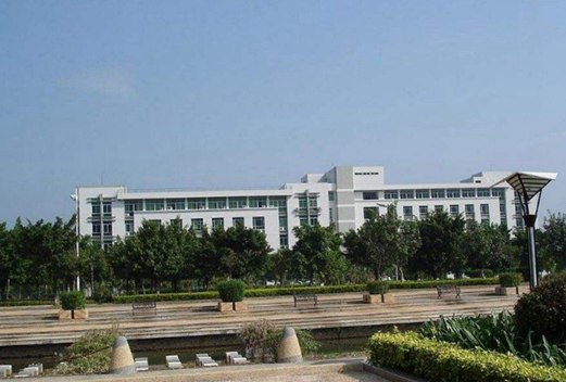 湖北职业技术学院医学院图片
