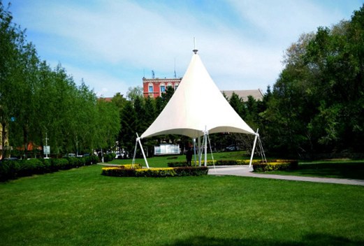 东北师范大学人文学院