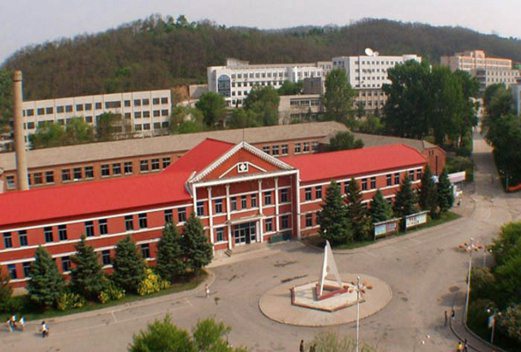 抚顺师范高等专科学校图片
