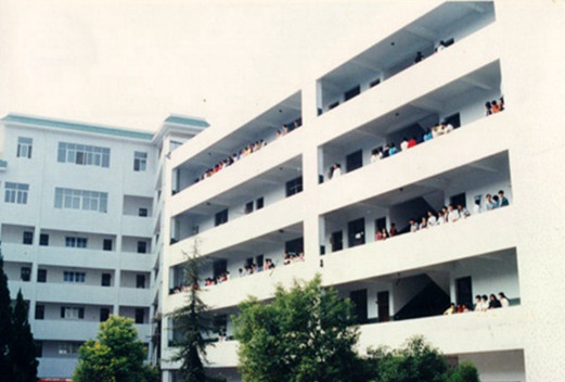 金华职工中等卫生学校