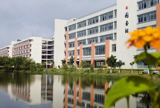 长沙职业技术学院图片