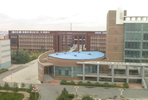 长春医学高等专科学校图片