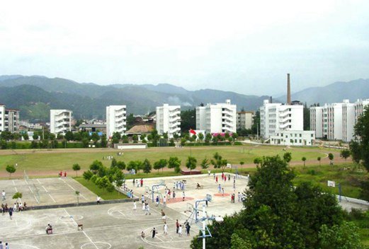 闽西职业技术学院