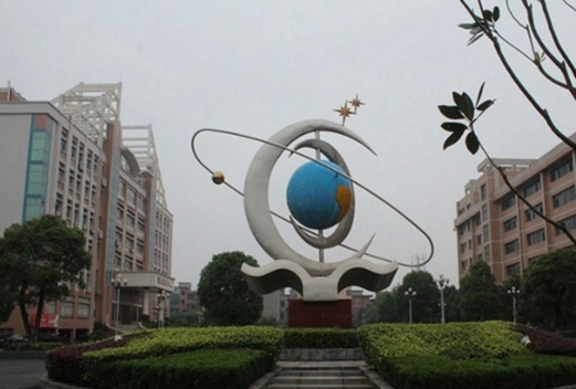 山东万通汽车学院图片