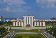 吉林医药学院