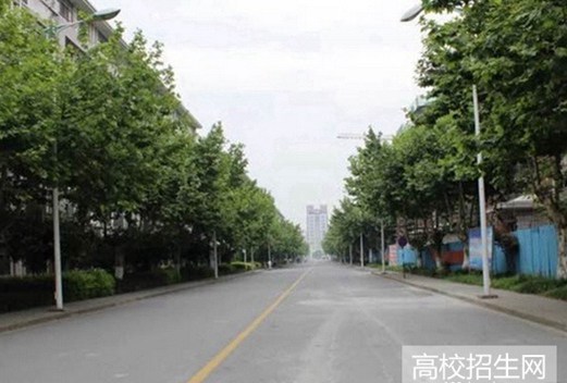 泸州幼师学校