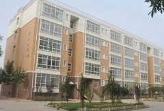 湖北医药学院