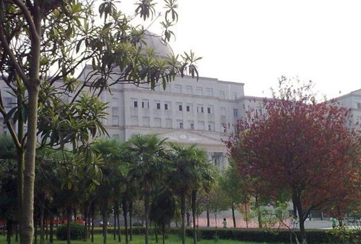 长江大学工程技术学院