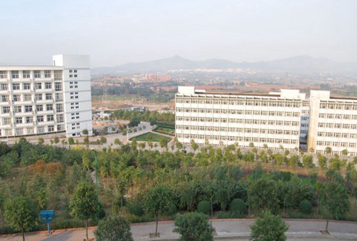 濮阳市卫生学校图片