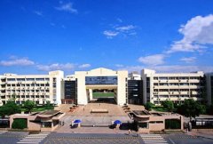 浙江工业大学药学院