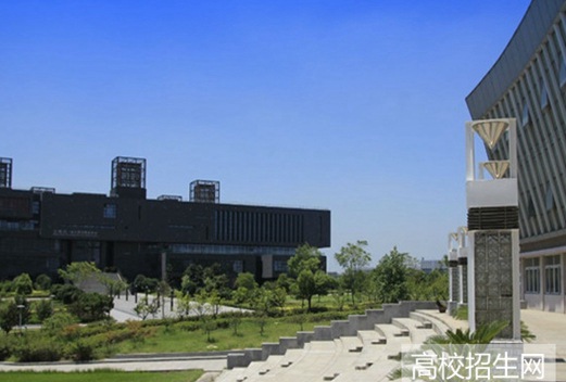 呼和浩特职业学院图片