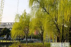 赤峰学院