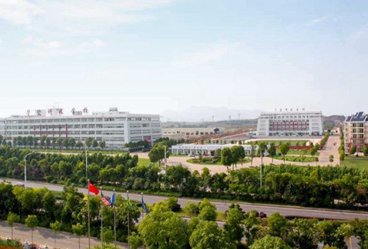 赣州华坚科技学校图片