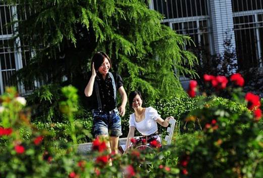 辽宁师范大学图片