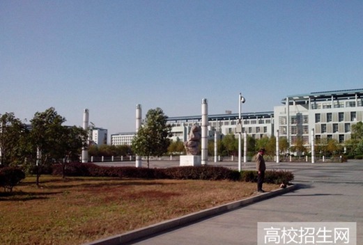 内蒙古师范大学鸿德学院图片