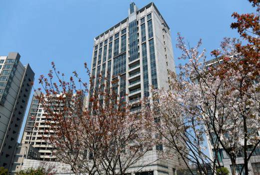 上海外国语大学贤达经济人文学院