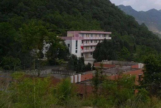 安顺市民族中等职业学校图片