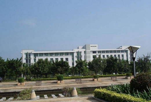 贵阳职业技术学院图片