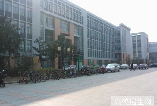 济南幼儿师范高等专科学校图片