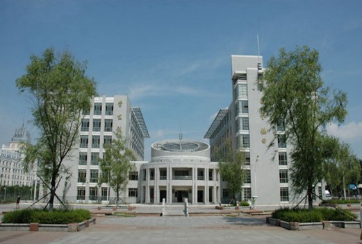 黑龙江大学图片