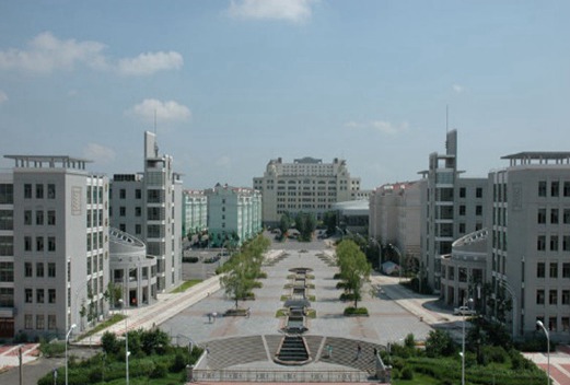 黑龙江大学图片