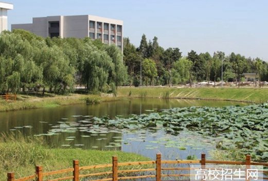 贺州学院