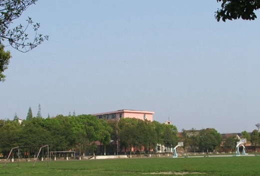 岳阳市第一中等专业学校图片