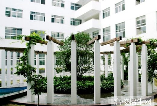 广西科技大学鹿山学院