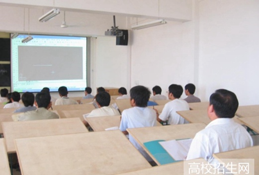 平顶山工业职业技术学院图片