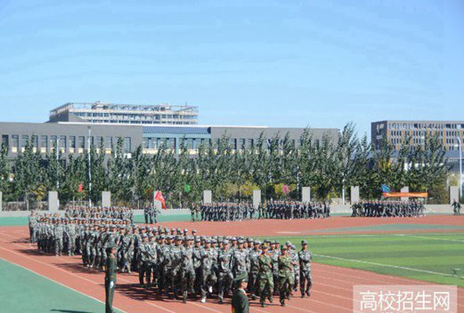巴中幼师学校