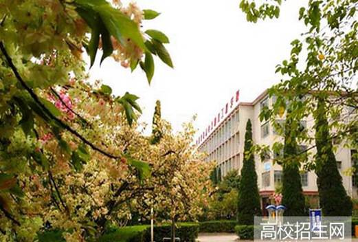 四川水利水电技师学院