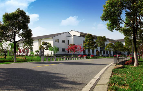 青衣江技工学校